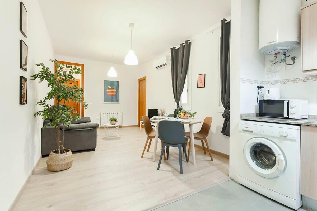 Comfortable 3bd In Poblenou Next To The Only For Families! Appartement *